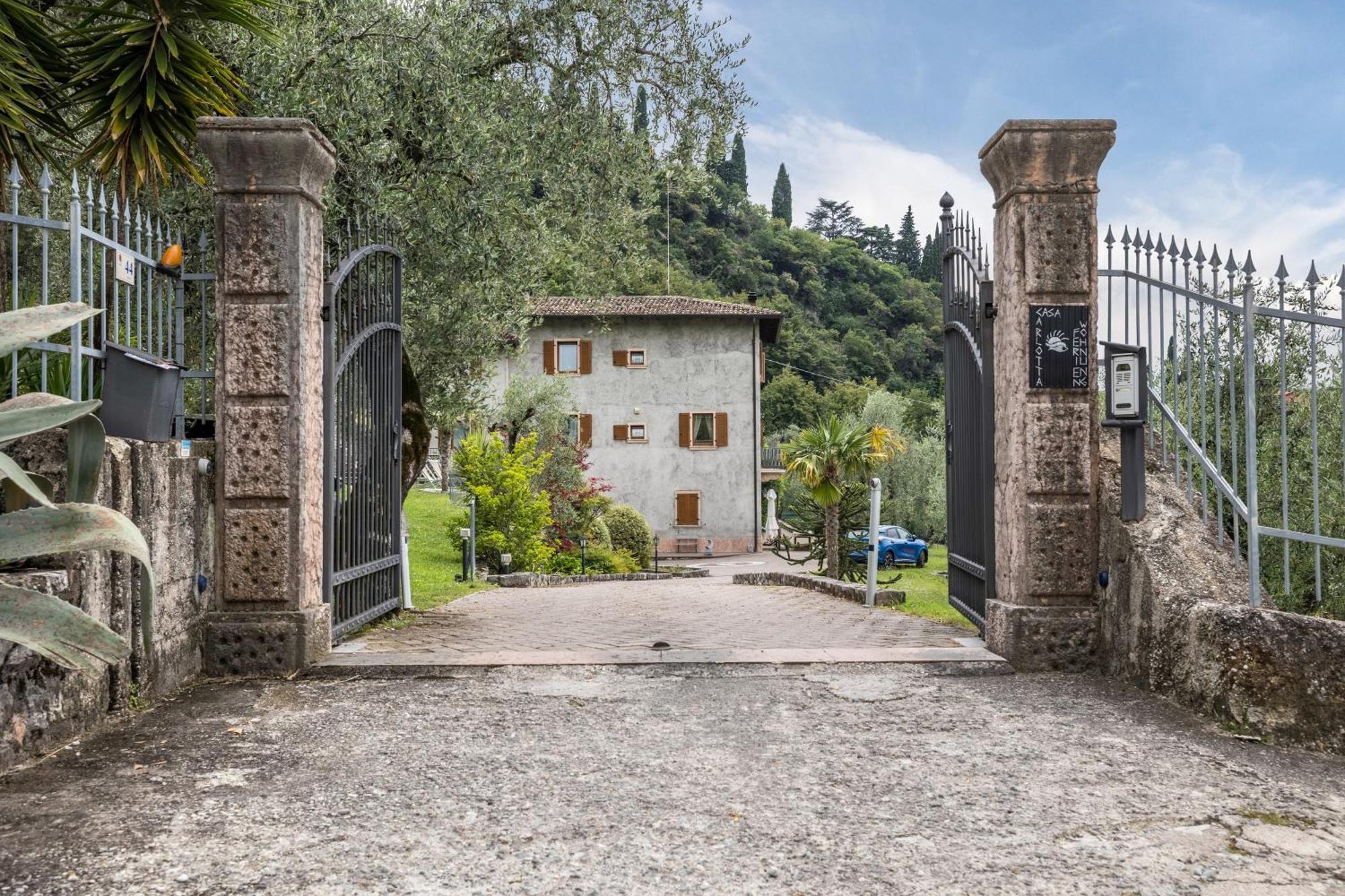 Casa Carlotta Apartment Malcesine Exterior photo